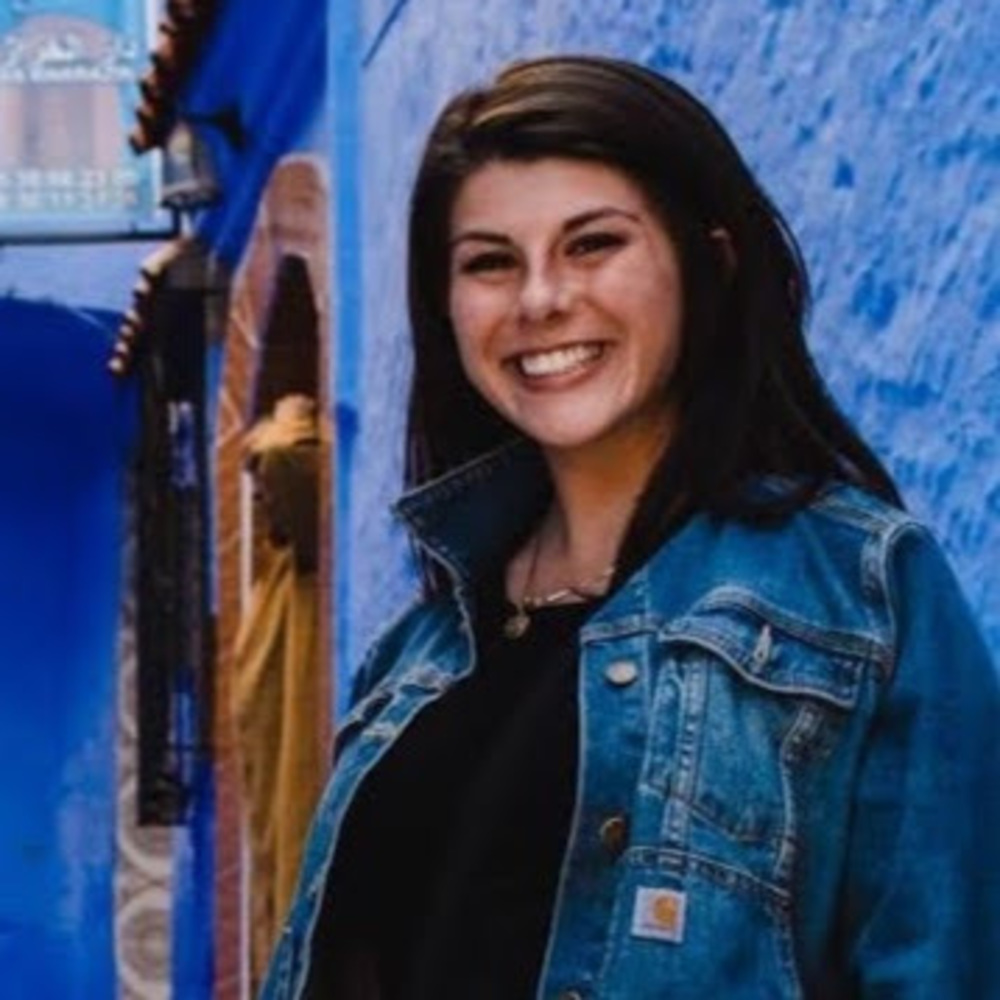 Meet your Posher, Caroline